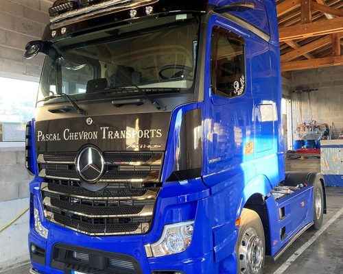 Pascal Chevron Transports, votre transporteur sans rupture de charge pour le Gard, l’Hérault, la Loire et le Rhône | Camion